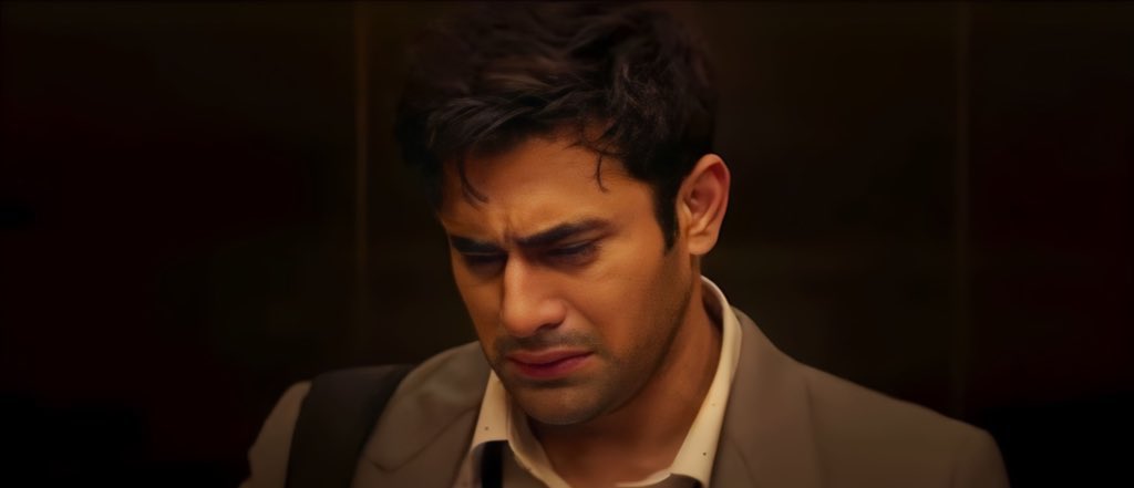 Are you guys ready? Ummmmmmmmmm…….. yesss I’m ready tissue box lekr jana. 

PEARL AS BAJJU 
#PearlVPuri #PearlVPuriInYaariyan2