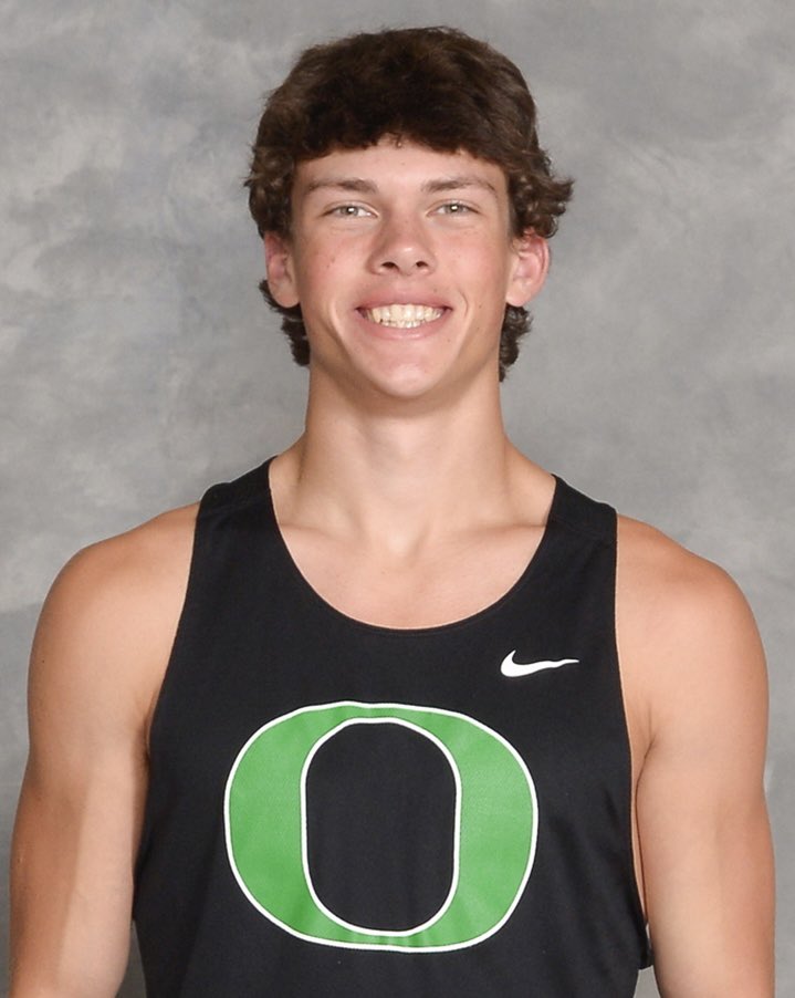 OlivetSports's tweet photo. The Olivet boys XC squad placed 2nd in its own Pink Invite at The Country Mill in Charlotte this morning. Medal winners for the Eagles were Lucas Hopkins (1st), Conner Fountain (5th), Evan Schaefer (16th) &amp; Daniel Dryer (20th). https://t.co/IyYDcxwHC6