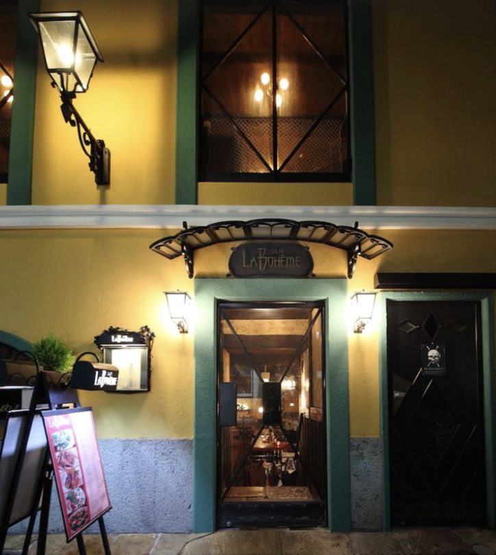 tokyo_students's tweet photo. 【空きコマ、ランチにおすすめ🍽️】 
Cafe La Bohème Kita-Aoyama
カフェ ラ・ボエム北青山
青学から徒歩4分程度
店内の雰囲気がオシャレすぎる。
大人数でも利用できて良かった🙆‍♀️
ランチはパスタがメインで種類が豊富🍝
#青学 #表参道 #青山学院大学 #空きコマ https://t.co/3Vs5Y4PJ0d