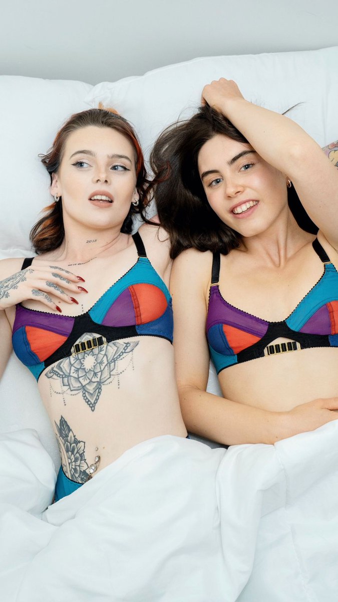 colie_co's tweet photo. Colour blocking &amp; outfit twinning 🎨❤️ @iam__raee and @katieellenbanks knows how to do it! 🙌

Explore our extra special KALEIDOSCOPE set at ColieCo Lingerie 😘

https://t.co/y9U1dxNOuc

#ColourBlocking #KALEIDOSCOPE #SustainableLingerie #EthicalLingerie https://t.co/oge99JG5Y7