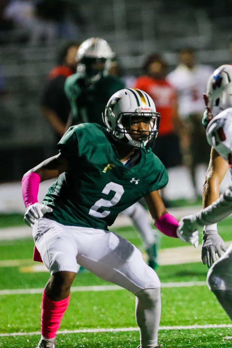 JJ_Davis_Jr's tweet image. We are currently 6-1 @FACSCrusaderFB #duece #2