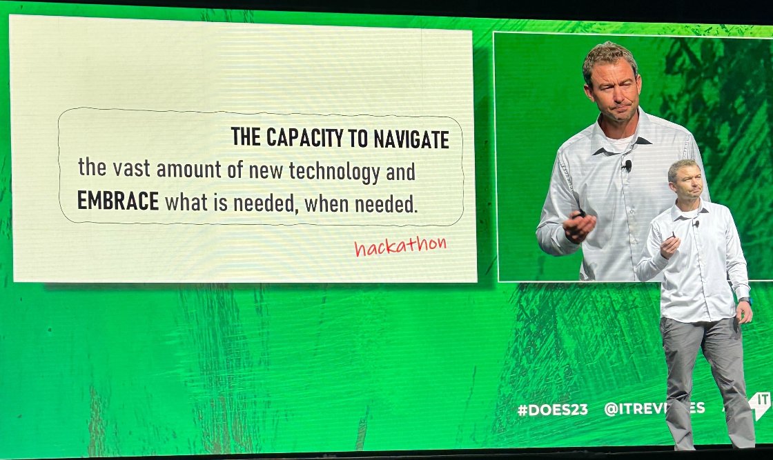 Ivan Krnic イヴァン tweet media