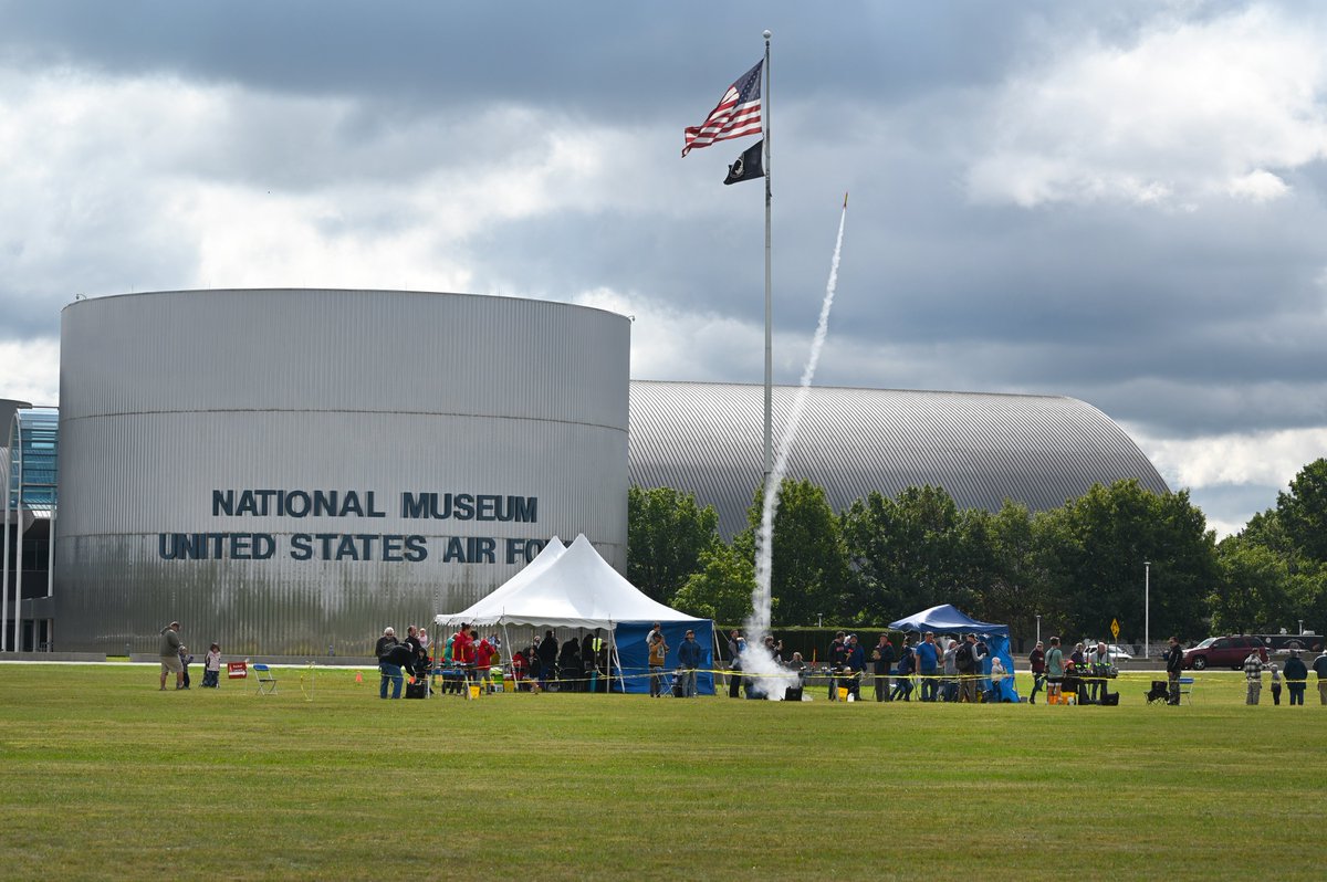 AFmuseum's tweet image. Special thanks to all who joined us for Rocket Day!!!🚀🛰️🪐🌎

Extra special thanks to the Wright Stuff Rocketeers and the National Aviation Hall of Fame! Feel free to share your photos in the comments.  #spacegeek #rocketlaunch