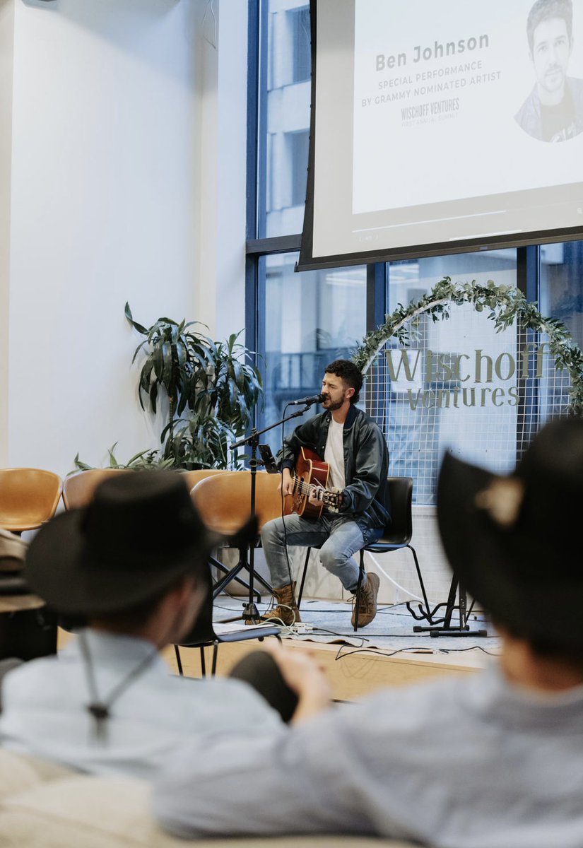 Nichole Wischoff tweet media