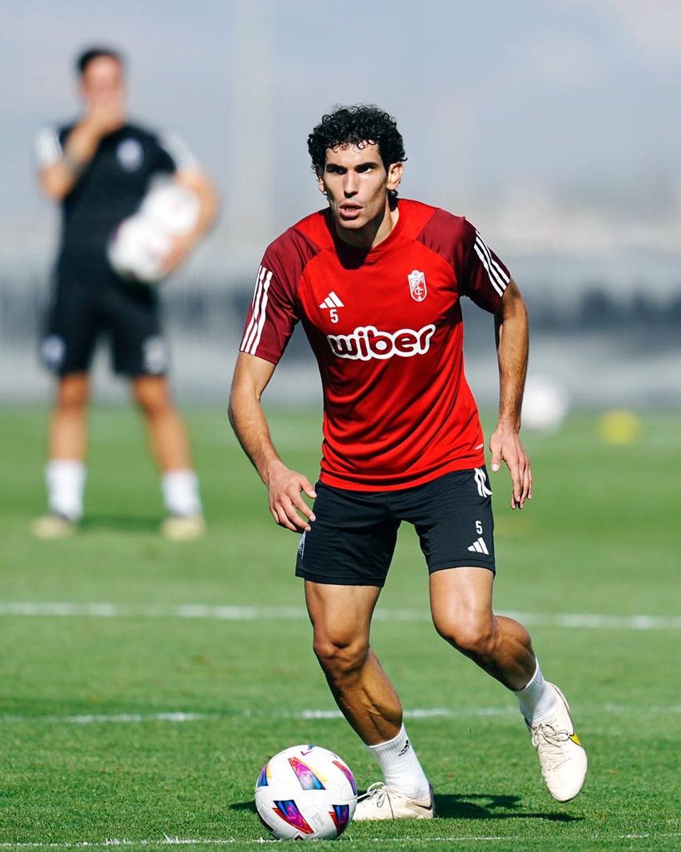 JesusVallejo tweet picture