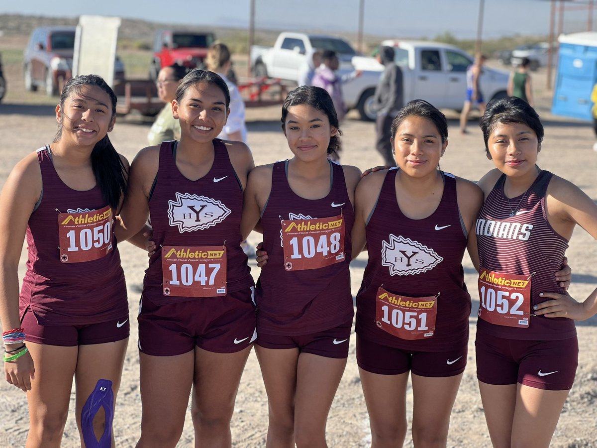 LadyIndiansXC's tweet photo. Our @YsletaHS Open team came in 1st 🏆 and our Varsity runner Jazmin Reyes earns top ten honors 🏅 @Ysleta_W_Soccer @enevarez99 @YsletaSports #BringYourBest #BowUp @LJ_Calderon_ https://t.co/rpRu2JOZAs