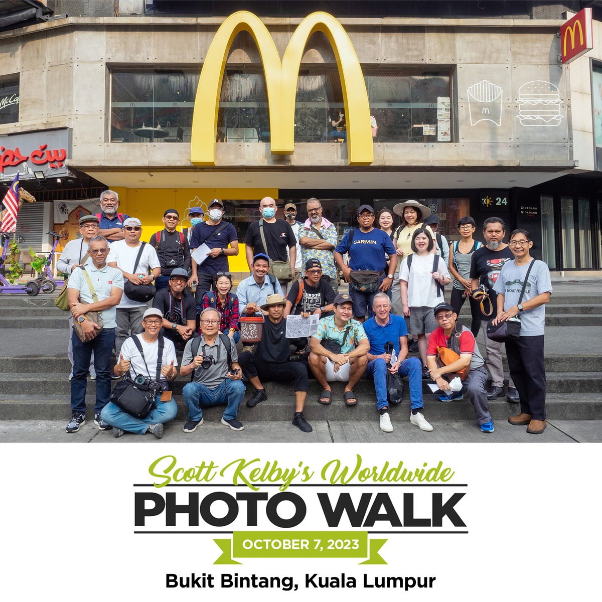 Ripi's tweet photo. Hello from us at Scott Kelby's Worldwide Photo Walk 2023 at Bukit Bintang, Kuala Lumpur, Malaysia on Saturday, 7 October 2023. #WWPW2023 #WWPW2023KL
@kelbyone @ScottKelby @scottsphotowalk https://t.co/obx7gqb6kG