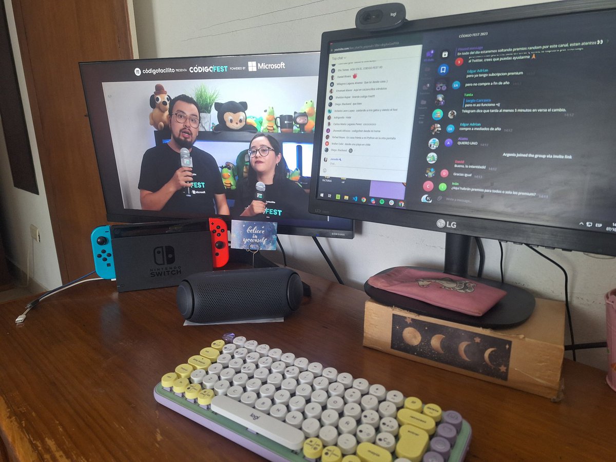 janselin_'s tweet image. Así estamos con el #CODIGOFEST🔥