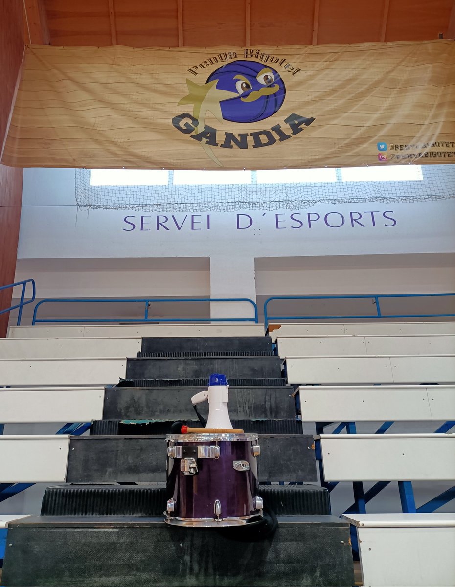 Tornem a casa una temporada més per a animar al <a href="/UPBGandia/">Units Pel Bàsquet Gandía 🏀</a>

#PenyaBigotet