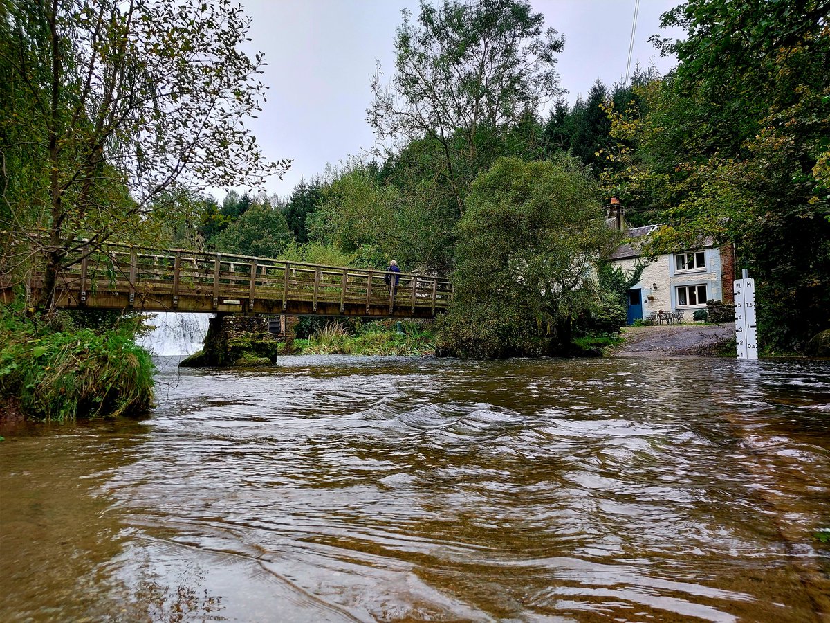 BahaNick16's tweet photo. Gloomy thanks to Steve &amp; Sue our walk leaders from @foscl for extricating us from what at times was a quagmire to &amp; from #RutterForce @applebytown @VisitEden 🥾👍 https://t.co/QKm96fMVDG