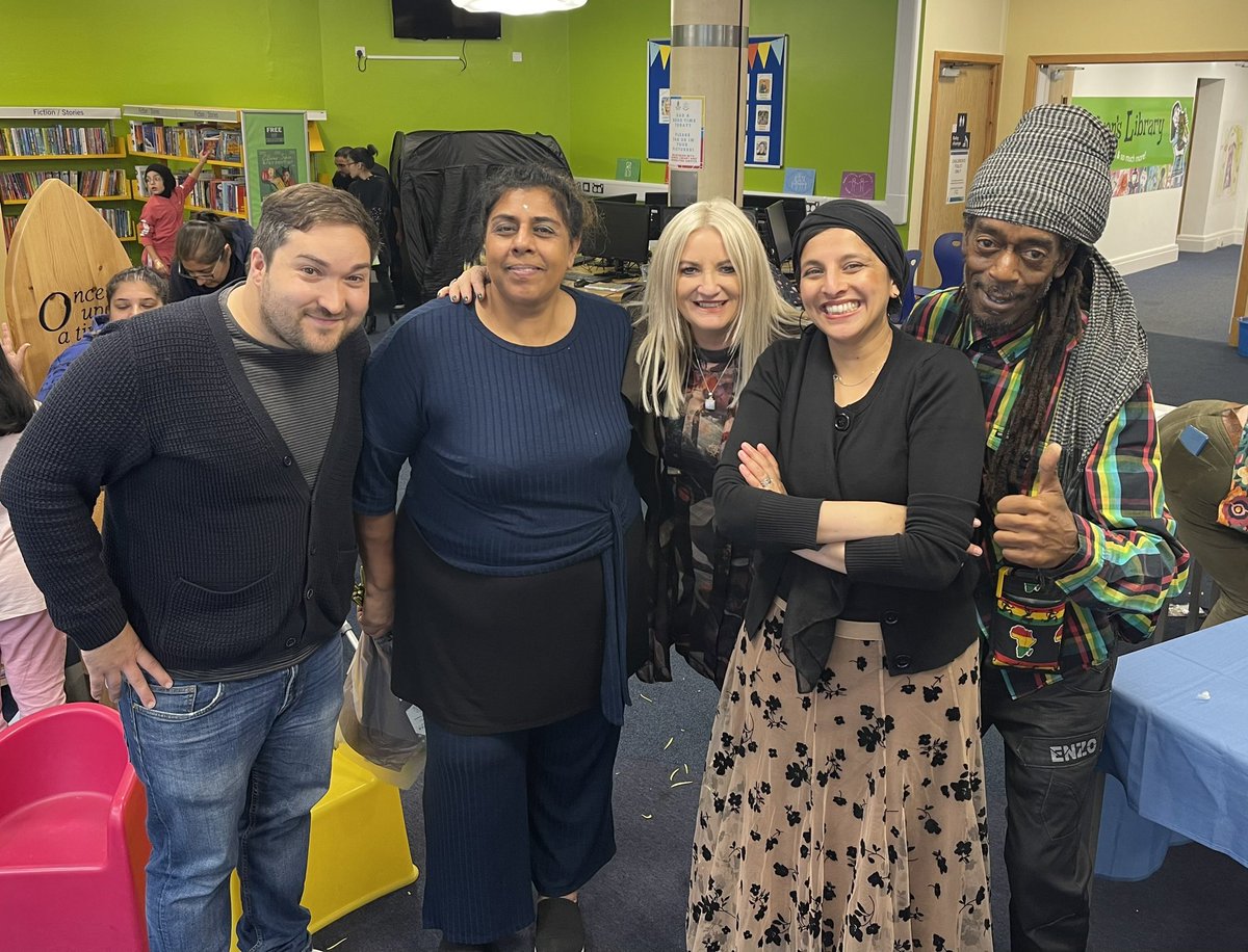 ChristiGabbitas's tweet image. Amazing team effort today in @BwDLibraries @ChildrensLFests #LibrariesWeek #literacyforall