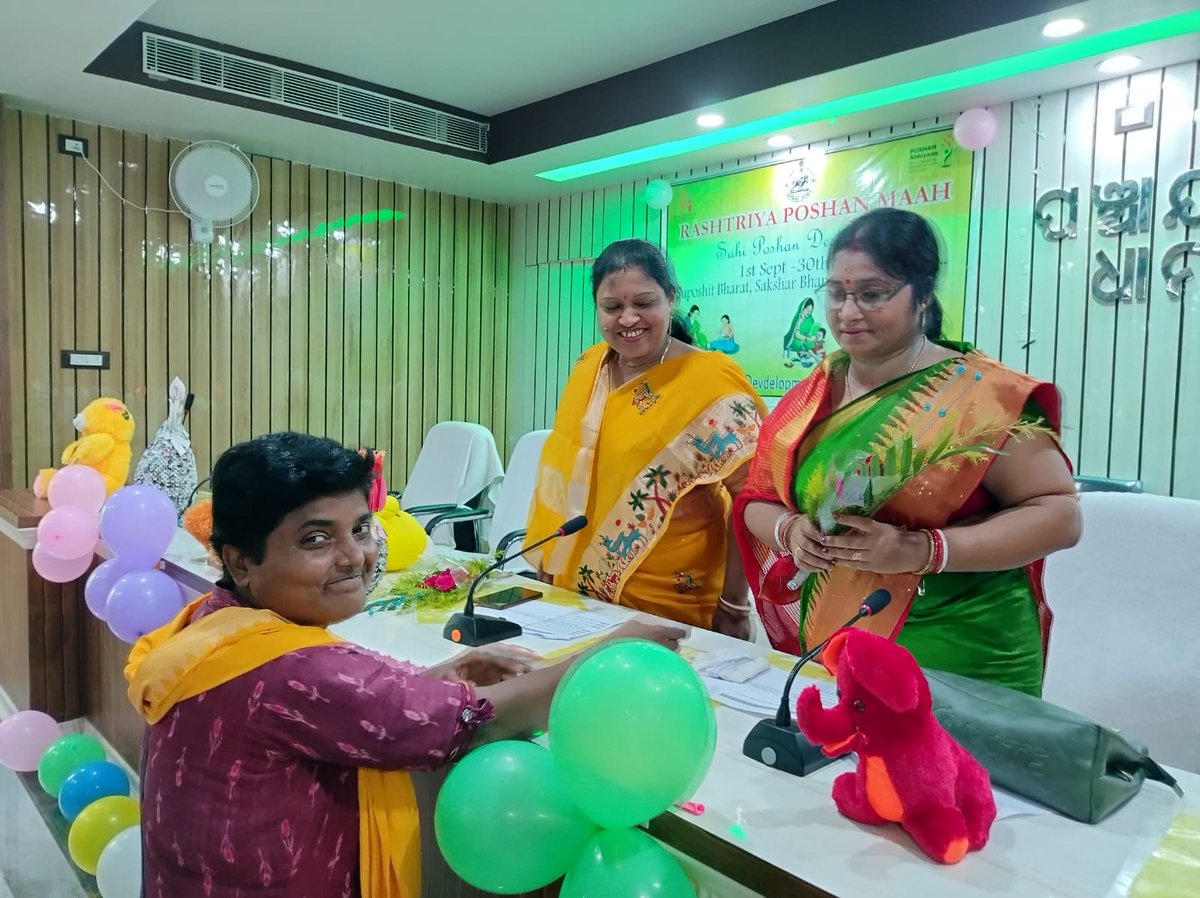 VPresidentZPBdk's tweet photo. ଆଜି ଧାମନଗର ପଞ୍ଚାୟତ ସମିତି ସଭା ଗୃହରେ ଆୟୋଜିତ ପୋଷଣ ସପ୍ତାହ କାର୍ଯ୍ୟକ୍ରମରେ ଯୋଗ ଦେବା ଅବସର ରେ ।। 
@bjd_odisha @pranabpdas @SankhaOdisha @Odisha_BMJD https://t.co/yJuXPlKjgk