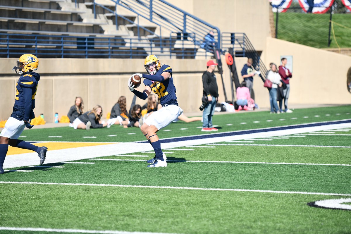 Prepared for Battle ⚔️

#BeTheRock | #BuildingChampions