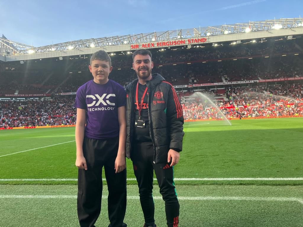 sptacademy's tweet photo. What a wonderful opportunity for one of our students today @MU_Foundation as a reward for always demonstrating our Community values.  #backofthenet 👏👏👏 https://t.co/z53K553dlp