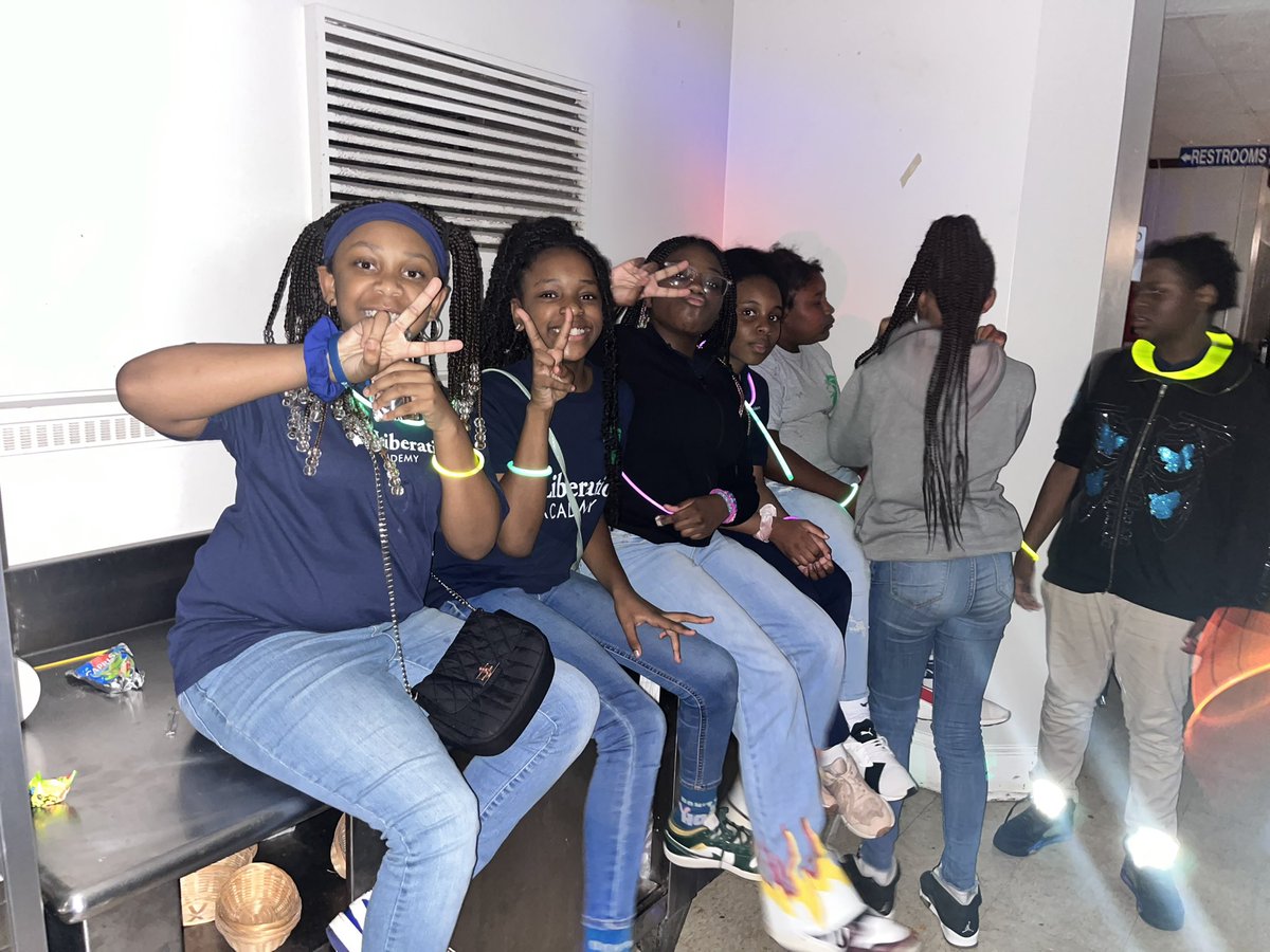 Ms Rackston tweet media