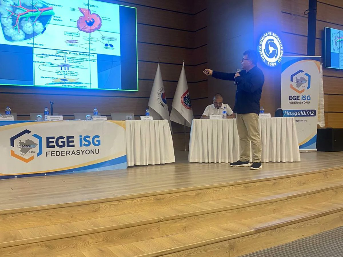 egeisfed's tweet photo. Çalışma Sosyal Güvenlik Bakanlığı, EGEİSFED (Ege İş Sağlığı ve Güvenliği Federasyonu) ve Aydın Ticaret Odası İşbirliğiyle Ticaret Odasında “İşyerlerinde Toza Maruziyetin Meslek Hastalığı Olarak Tanısı, İzlemi ve Yasal Yükümlülükleri” içerikli seminer düzenlendi @Anl0942 https://t.co/rCoBRAuvZg