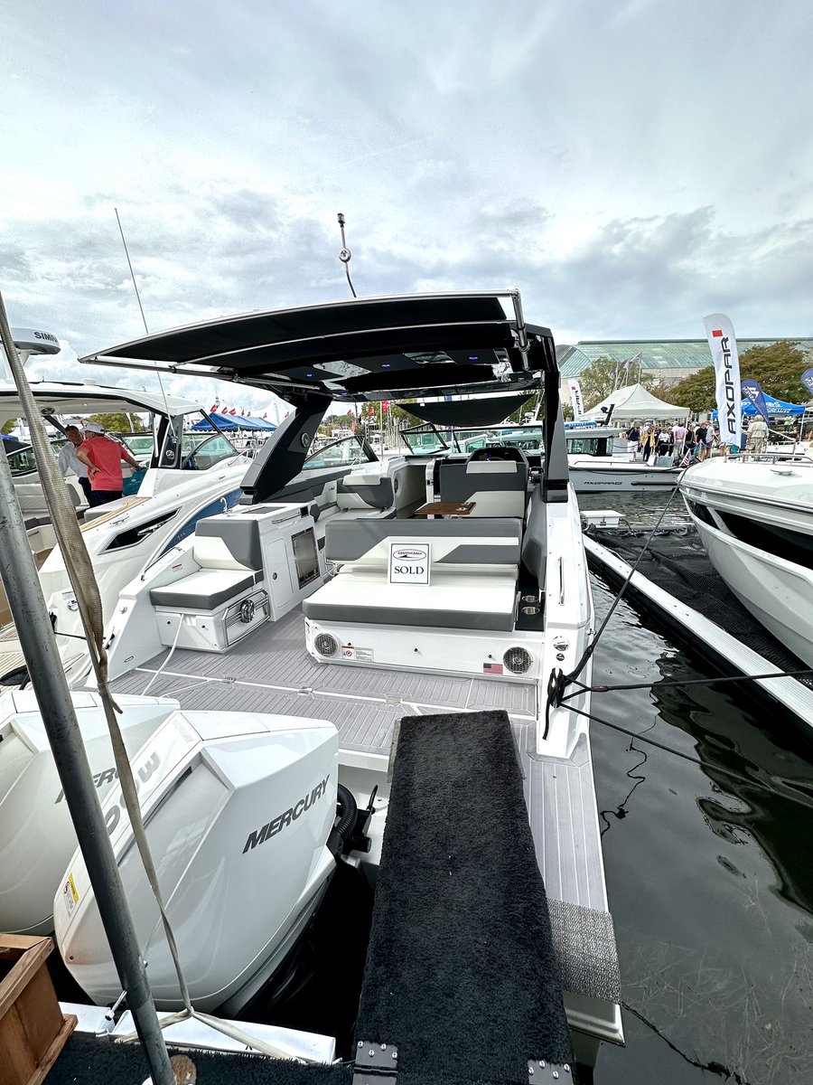 CruisersYachts's tweet image. There’s still time to visit one of the East Coast’s most storied Boat Shows. Join MarineMax Maryland at the Annapolis PowerBoat Show 2023 for a tour of our 38 and 34 GLS models. Check out the new Havana interior on the 38 GLS! #marinemax #BoatShow2023 #AnnapolisBoatShows