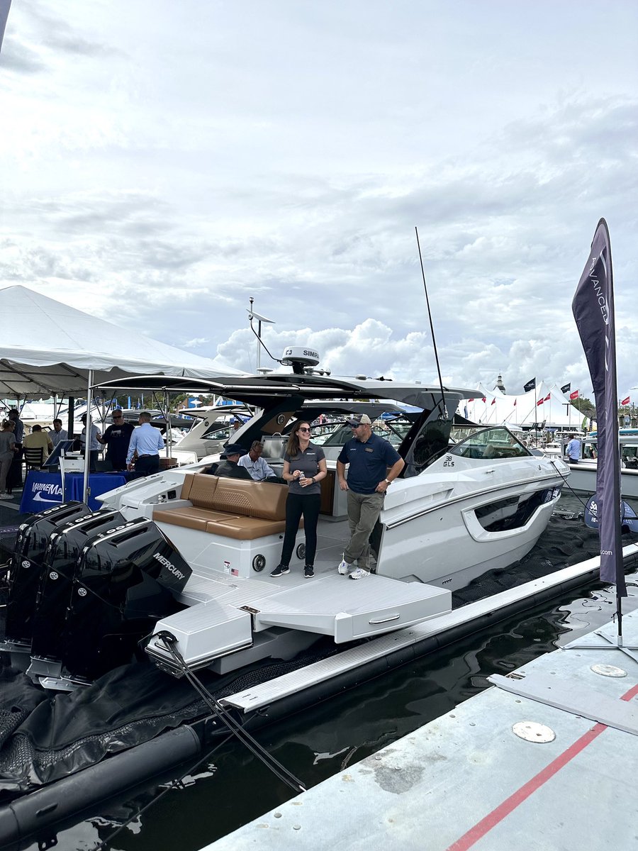 CruisersYachts's tweet image. There’s still time to visit one of the East Coast’s most storied Boat Shows. Join MarineMax Maryland at the Annapolis PowerBoat Show 2023 for a tour of our 38 and 34 GLS models. Check out the new Havana interior on the 38 GLS! #marinemax #BoatShow2023 #AnnapolisBoatShows