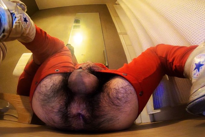 Sniff me https://t.co/n3RkhMRlX1