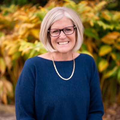Lori Carson tweet media