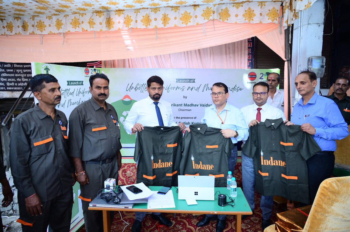 Lucknow Indane DO (@indanedo) on Twitter photo Lucknow Indane DO feels proud witnessing the launching of Unbottled Uniform today, handing over uniforms to our Indane Yodha
<a href="/DirMktg_iocl/">Director (Marketing), IndianOil</a> <a href="/IOCL_UP/">IOCL Uttar Pradesh</a> <a href="/IndianOilcl/">Indian Oil Corp Ltd</a> Lucknow Indane DO feels proud witnessing the launching of Unbottled Uniform today, handing over uniforms to our Indane Yodha
<a href="/DirMktg_iocl/">Director (Marketing), IndianOil</a> <a href="/IOCL_UP/">IOCL Uttar Pradesh</a> <a href="/IndianOilcl/">Indian Oil Corp Ltd</a>