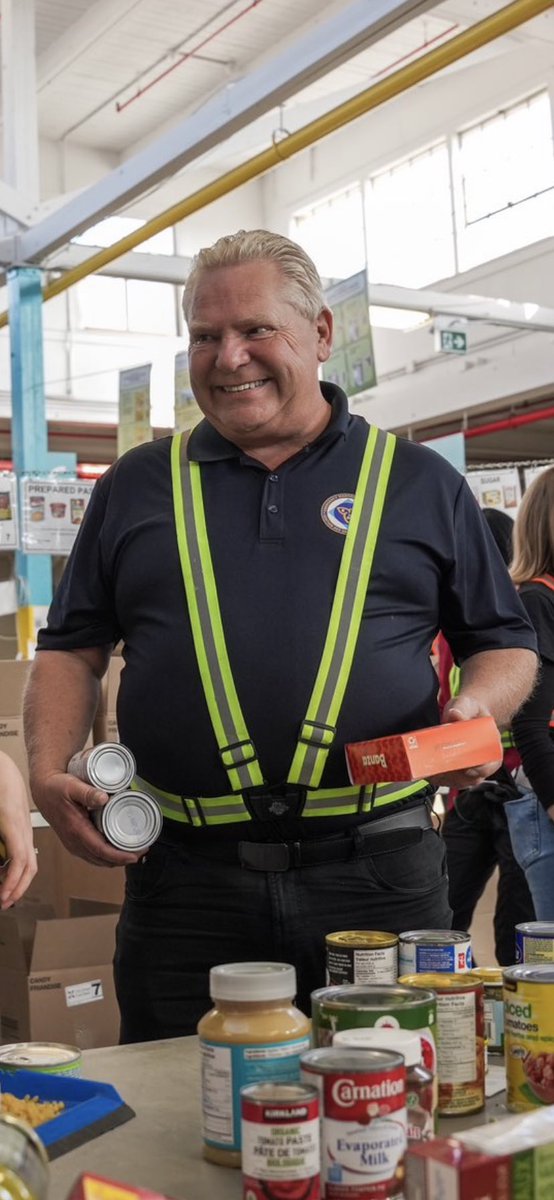 @fordnation @DailyBreadTO You could: • raise ODSP • increase welfare payments • raise the minimum wage • house the homeless Instead you: • give away multi-billion $ land deals • give friends cushy jobs • spend $600M on mega spa parking • “misplace” billions in COVID $ #DougFordIsCorrupt