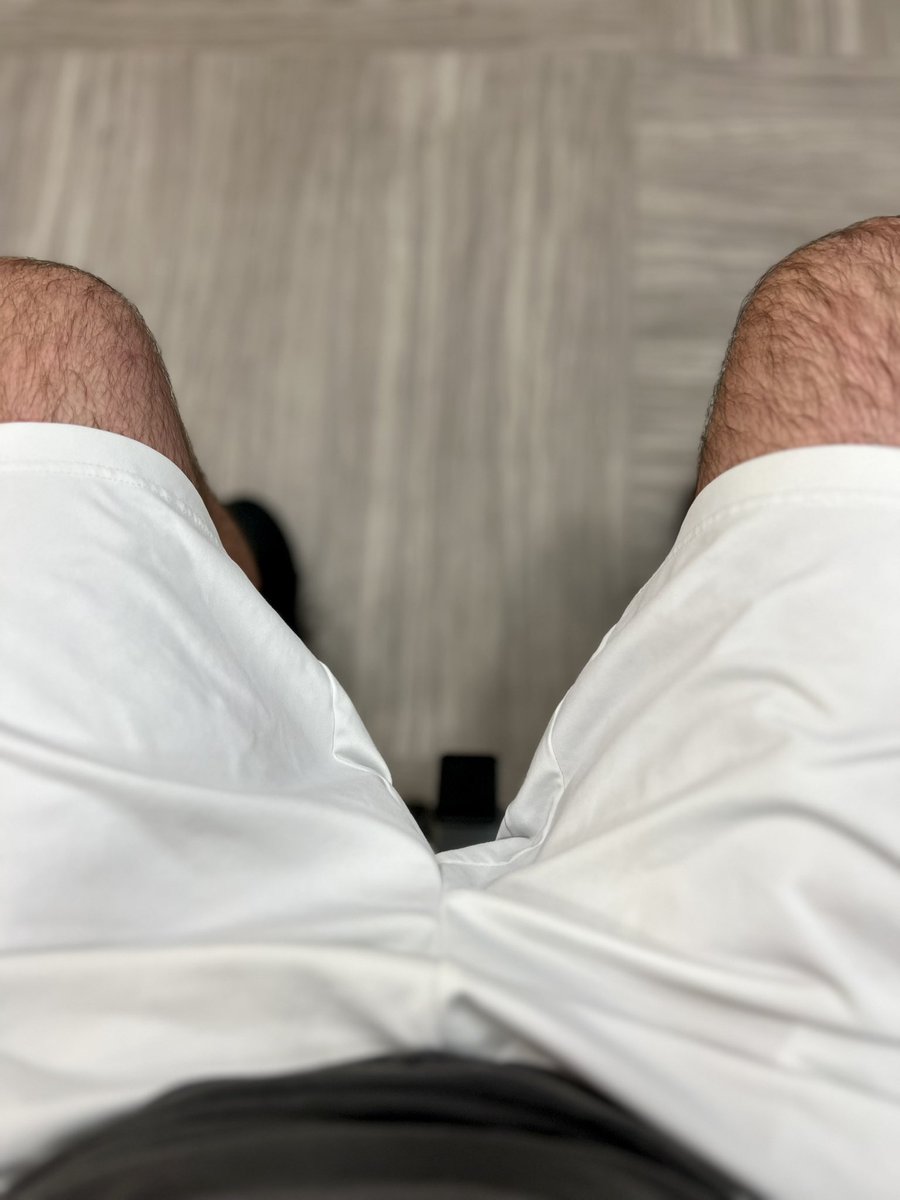 Today’s dopamine brought to me by Hedwig and the Angry Inch. A musical I no longer have to identify with 😜