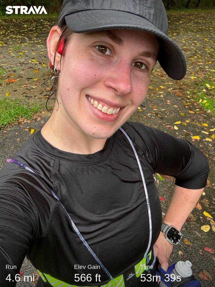 ValkyrieSoVa's tweet image. Well my shoes are soggy. Always worth it! #running #runningintherain