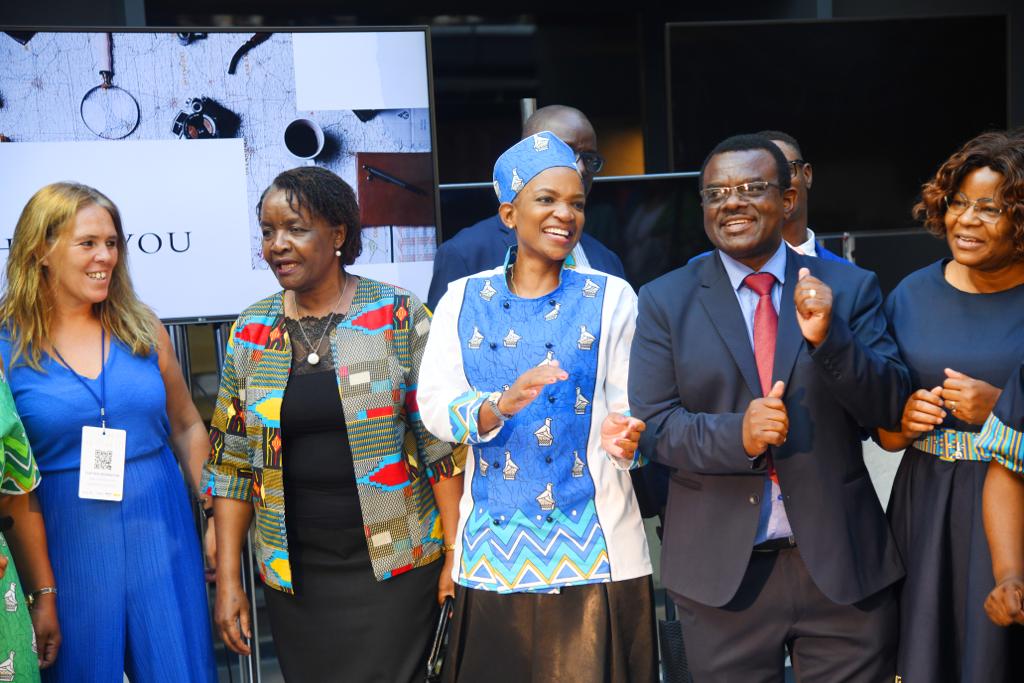 Min of Tourism and Hospitality Industry Zimbabwe tweet media