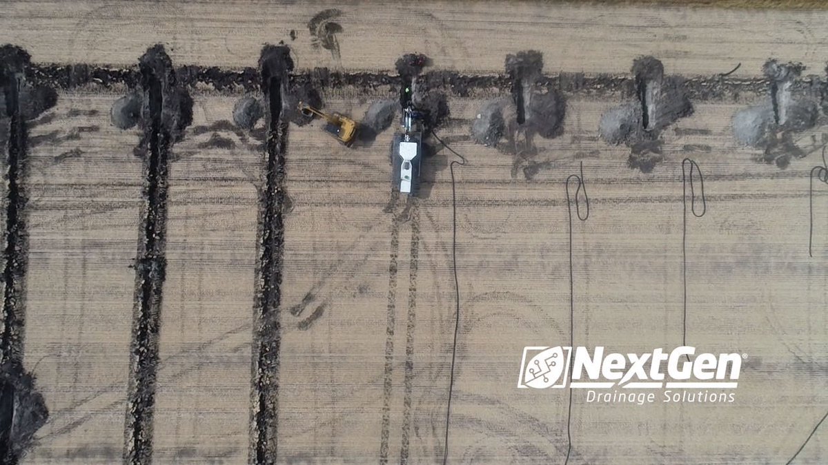 mylendunbar's tweet photo. A bird's eye view of tile drainage showcases the intricate network of pathways beneath, optimizing water management for agricultural efficiency🌱💧#tile23 @NextGenDrainage https://t.co/4LzDSGvPB6
