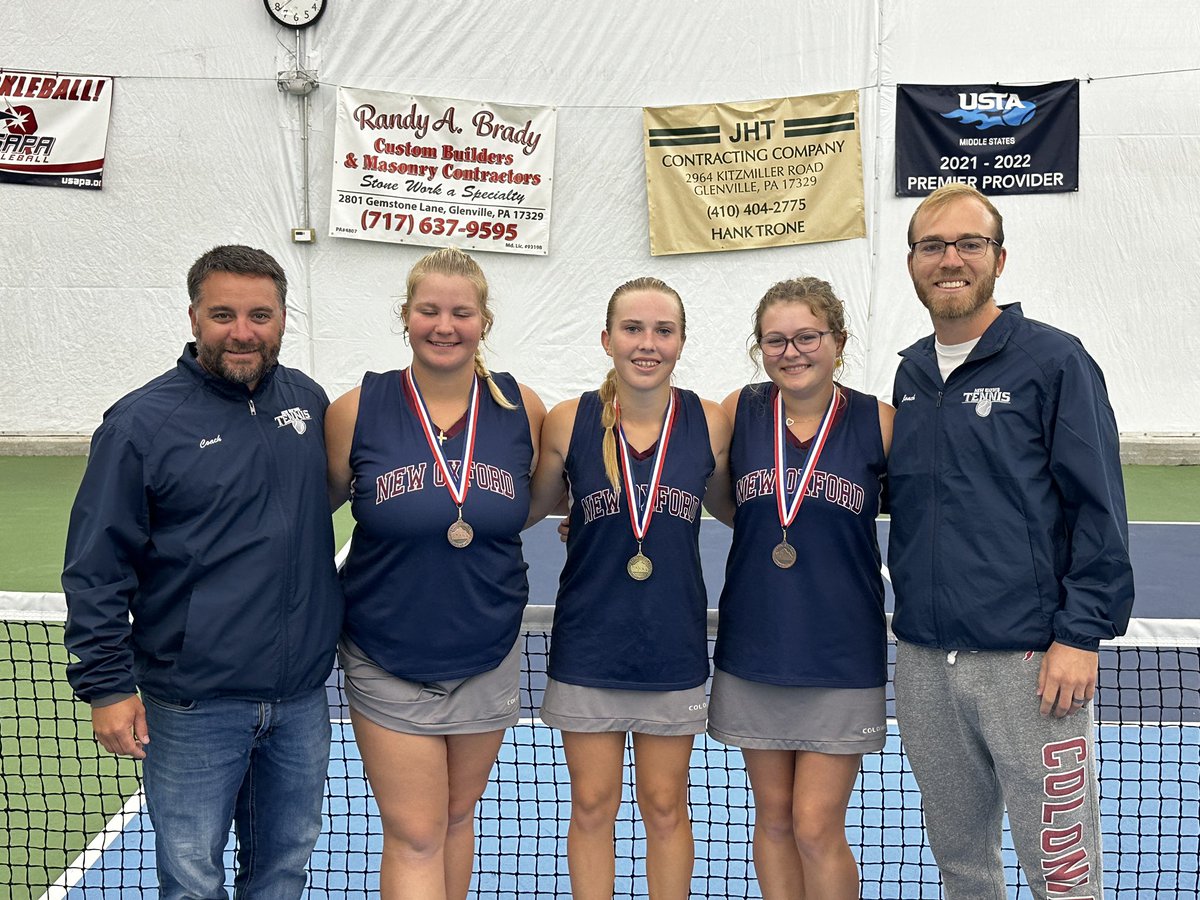 OX tennis taking the county by storm this year. Here are your first (Anya), third (Allison), and fourth place (Kaelyn) finishers. Congrats, ladies! #ColonialPride @CVSDathletics