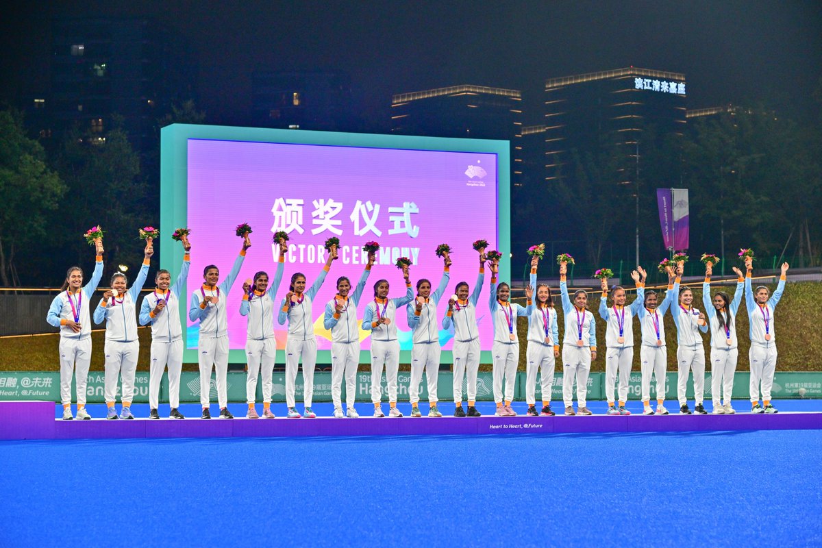 Our Bronze medal winning Women Hockey team 

#AGwithIAS #IndiaAtAsianGames #AsianGames