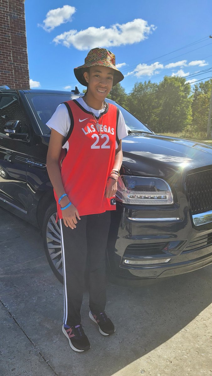 DestinyS2026's tweet photo. My Drip today. Sporting my favorite WNBA team and favorite player's jersey! @_ajawilson22 . You are my inspiration! #Goals #FutureWNBAPlayer #PlantPoweredAthlete https://t.co/VsXs9UPQ59