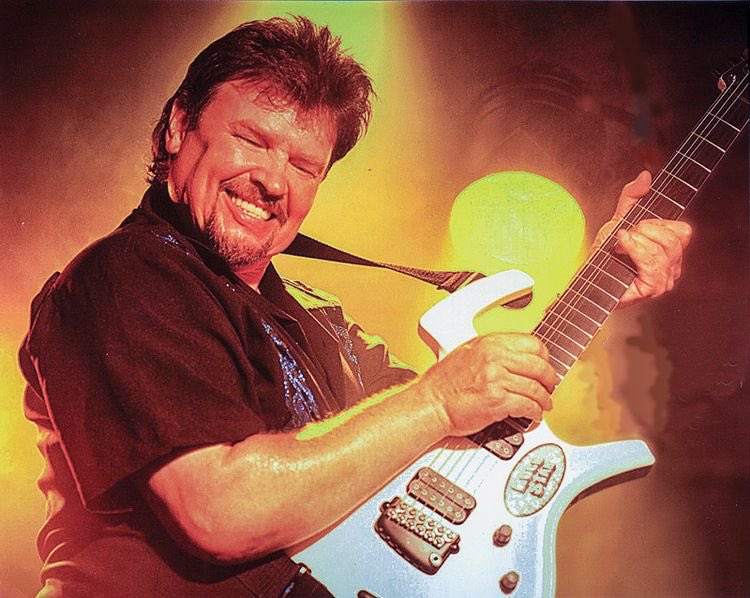 #Jeffcookmemories <a href="/TheAlabamaBand/">ALABAMA</a>