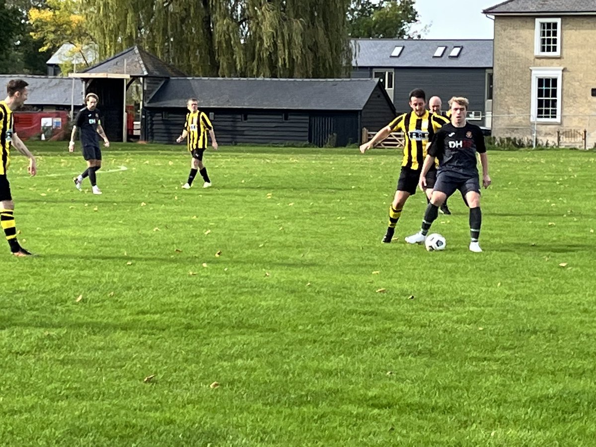 📆 Sat 7th Oct2023
Match 58 2023/24

⚽️ <a href="/BarringtonFC_1a/">Barrington FC</a>  0 <a href="/SawstonUtdFC/">Sawston Utd FC</a>  1 <a href="/CambsLeague/">Cambs County League</a> D1A

📍New.West Green,CB22 7SA

🎟Free👥 50📖 No🚗 50.4 Miles

🏟<a href="/CambsLeague/">Cambs County League</a> D1A Grounds Visited  10/13

Totals🏟Recorded 625⚽️Recorded Matches 1017 #groundhopping