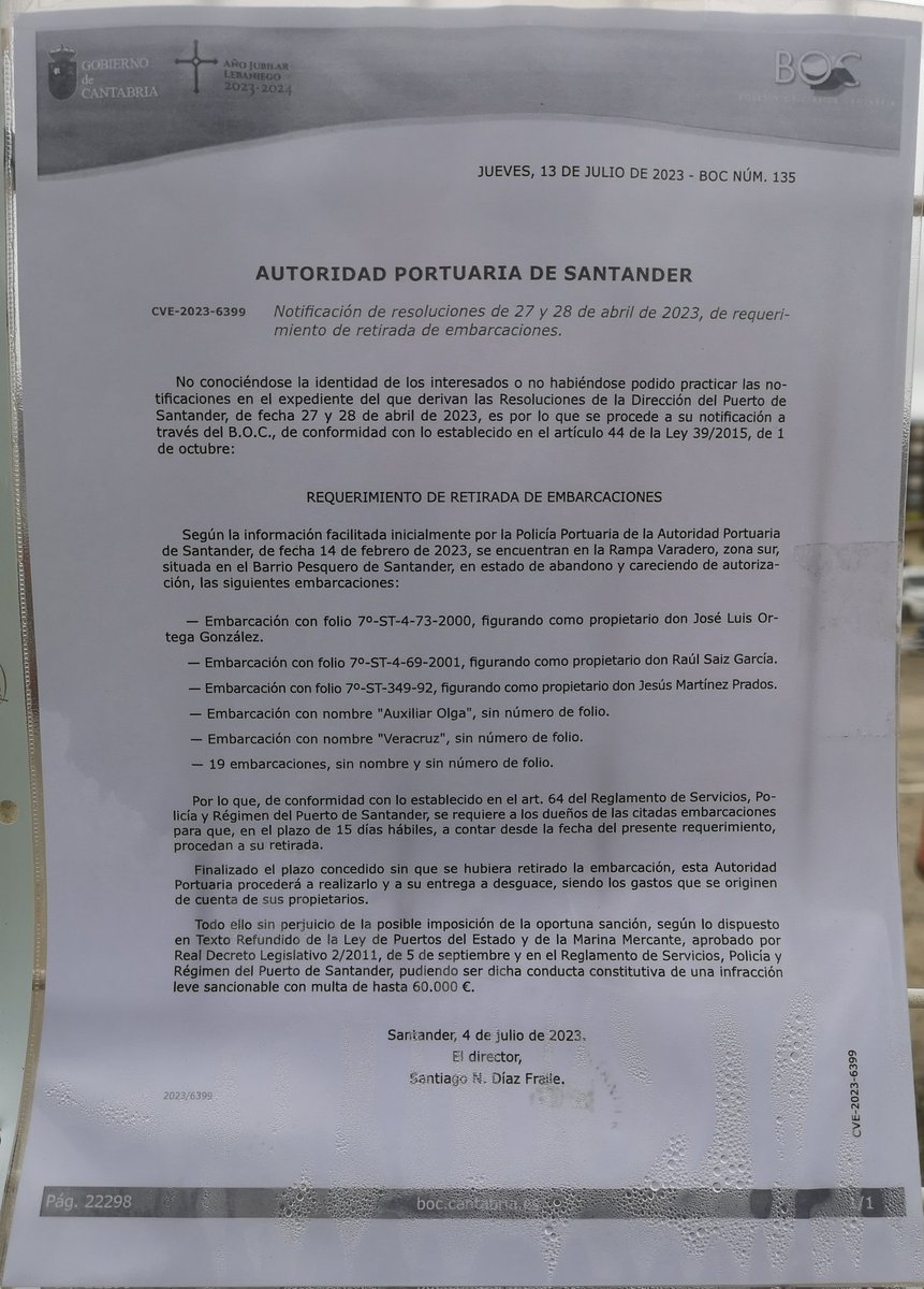 <a href="/eltomavistas/">Tomavistas Santander</a> <a href="/ArenalesAAVV/">AAVV.Los Arenales</a> <a href="/dmontanes/">eldiariomontanes.es</a> Con esta publicación de Julio ya se empezaron a ver los efectos de las medidas tomadas por el <a href="/port_santander/">Puerto de Santander</a> Empezaron a retirar barcos aunque lo peor del vertedero ahí estaba y ahí se quedó hasta el final. Fue lo último que se han llevado, el katamaran y la basura.