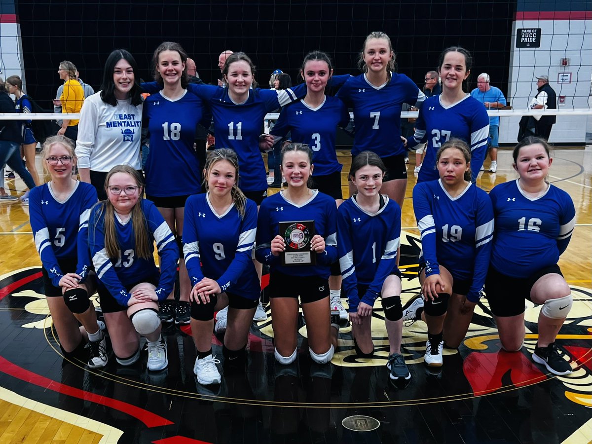 MejhVolleyball's tweet photo. 2023 TRC 7th Grade Runner-up!  Great season ladies 💙🏐💙 #EastPride https://t.co/HOvSX66I7e