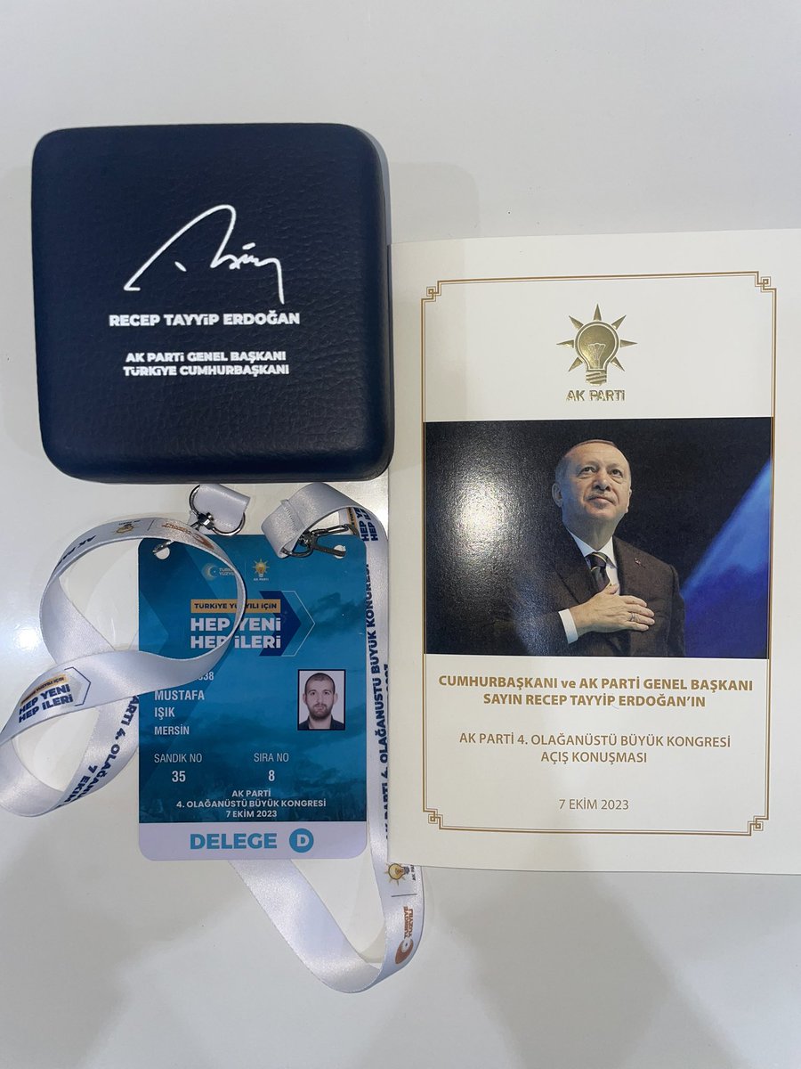 Heybemde sana ait anılara bir yenisini daha ekliyorum <a href="/RTErdogan/">Recep Tayyip Erdoğan</a> 

4. Olağanüstü Büyük kongre hatırası