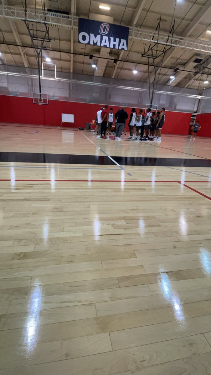 Marquis Toliver (@k3se__) on Twitter photo Thanks <a href="/CoachCrutchUNO/">Chris Crutchfield</a> & the coaching staff for the invitation to come watch a practice , appreciate it !! Thanks <a href="/CoachCrutchUNO/">Chris Crutchfield</a> & the coaching staff for the invitation to come watch a practice , appreciate it !!