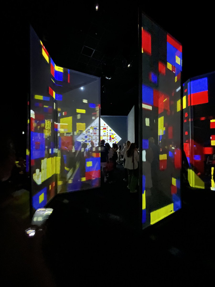 GPW01's tweet image. If you get the chance to check out the Frameless expo in Marble Arch check it out, it’s a lot of fun 🤩 dinner at Tao Tao Ju lovely ♥️ 🥢 #Frameless #London