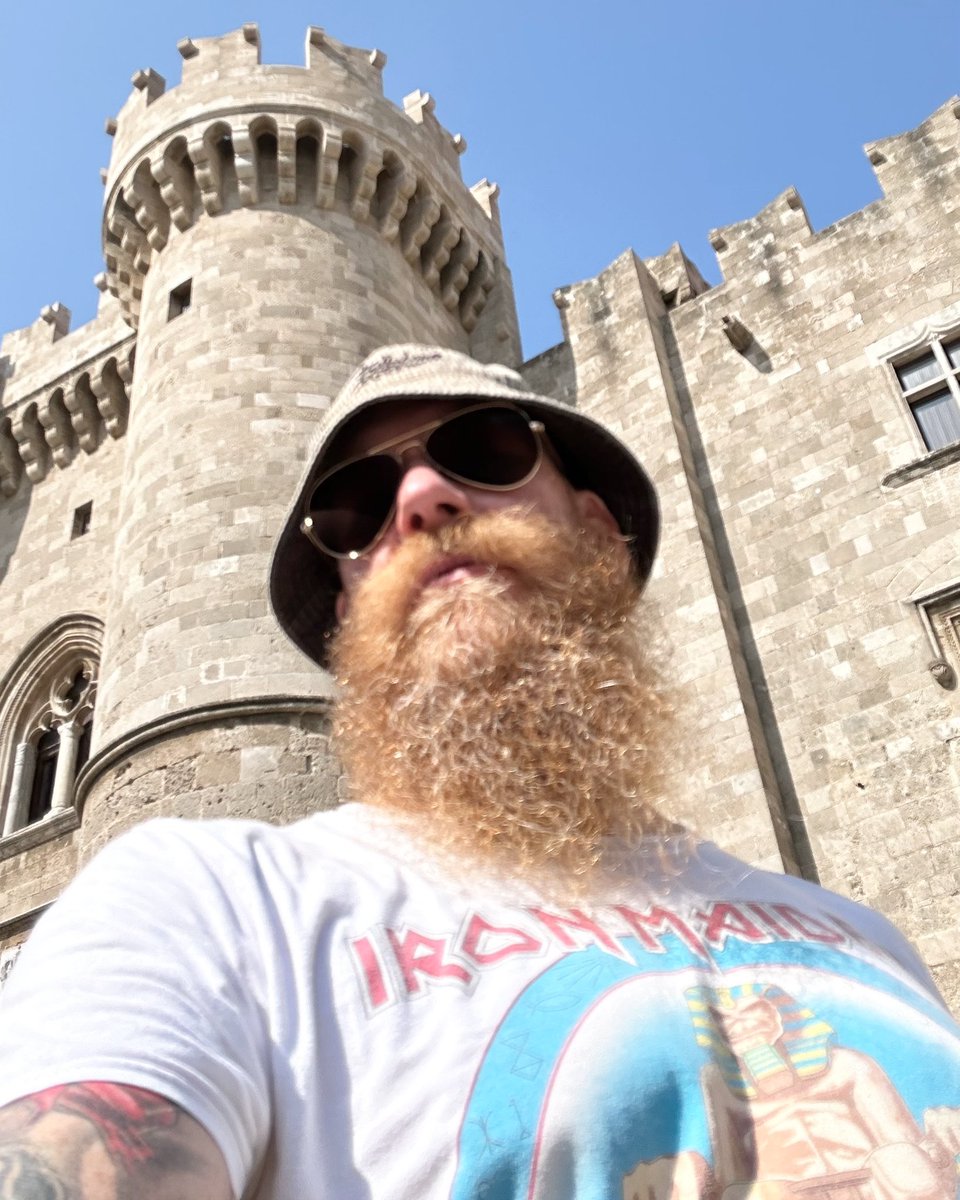 pmsaari's tweet photo. Rock. #raybanaviator #ironmaiden #powerslave #beard #castle #rhodes https://t.co/NZK96yLJvt