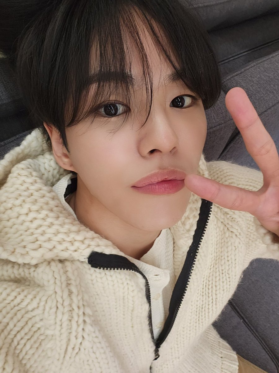 lovelyjaehyuk_'s tweet image. 231008 weverse [post] #윤재혁