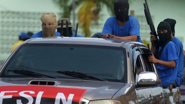 Terroristas: