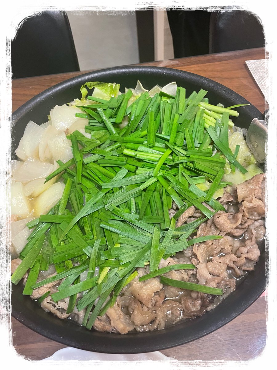 uixNK3jk8cQBu0C's tweet photo. #rsp98thlive
エバラ食品工業
フライパンで焼肉鍋
にんにく味
あっさりしていて食べやすかったです!鍋で作れるとあってささっと簡単に作れる所がとても良かったです✨あと、時短にもなり15分くらいで出来るのもいいです✨
#RSPLive
#RSPライブ
#アールエスピーライブ https://t.co/INA4U5D1m2