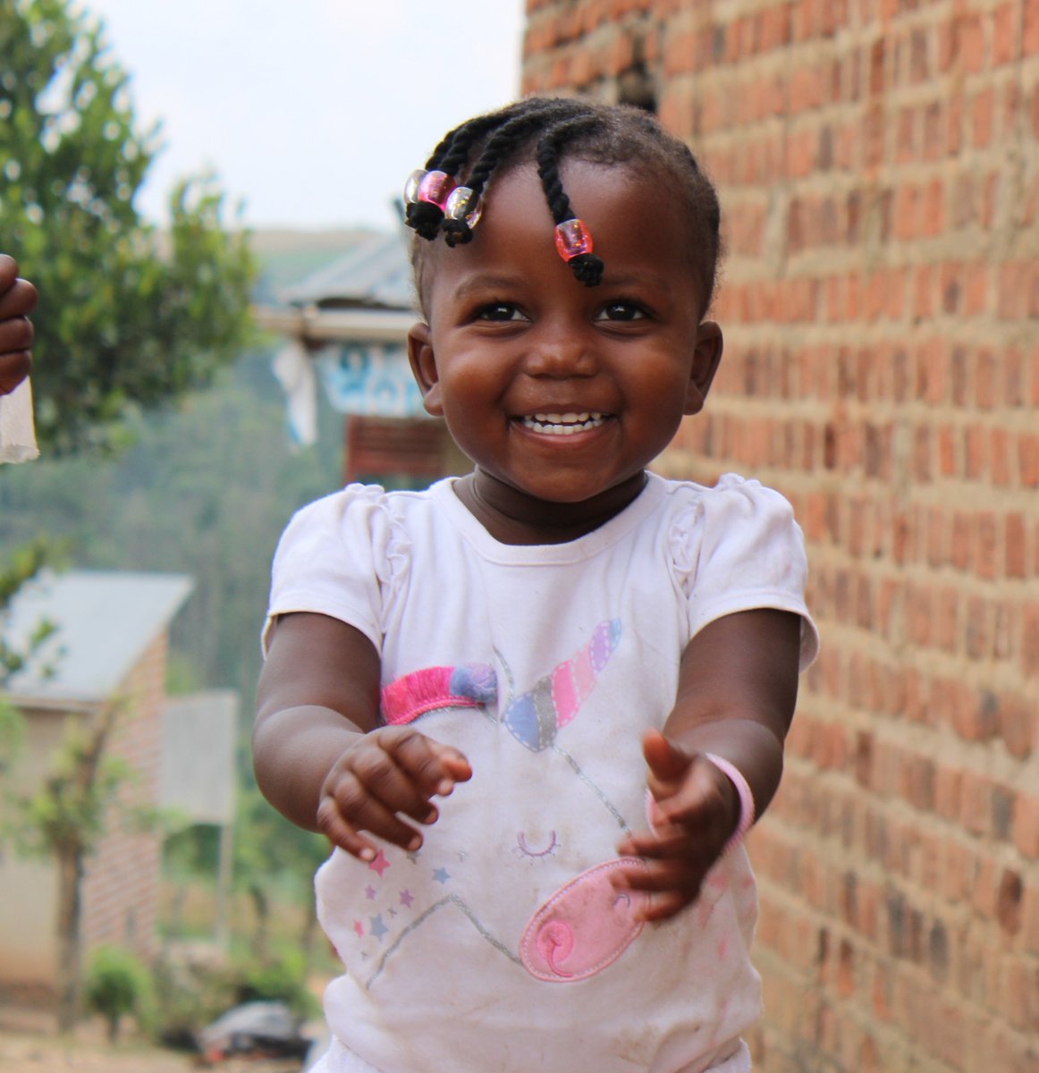 Today's Saturday Smile comes from 2-year-old Destiny. 😄 Destiny lives in our Uganda foster care program where she brings sunshine and laughter to her foster family. She's happy, healthy, and so loved -- just like every child deserves! 💚

#SaturdaySmile #fostercare