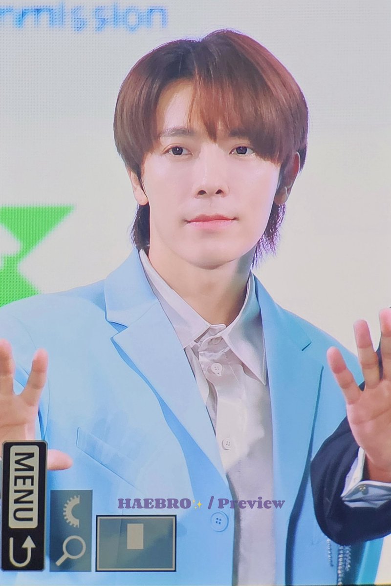 𝟐𝟑𝟏𝟎𝟎𝟕 𝗞𝗖𝗢𝗡

❄️
#슈퍼주니어  #동해  #슈주
#superjunior #donghae #ドンへ