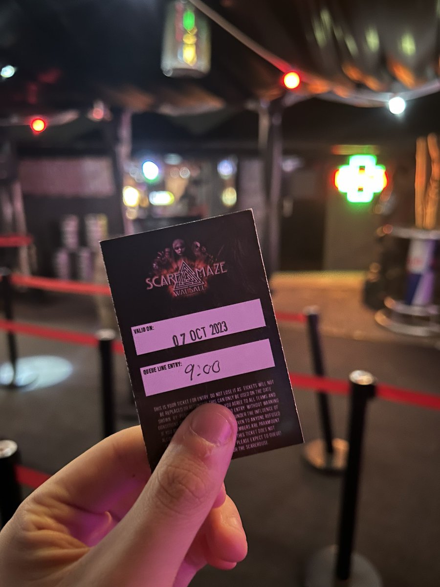 Walsall Scaremaze genuinely blew me away! The theming and scares were world class! Definitely would recommend to anyone to try it out this year!! 🙌

<a href="/ScareMazeUK/">WalsallScareMaze</a>
