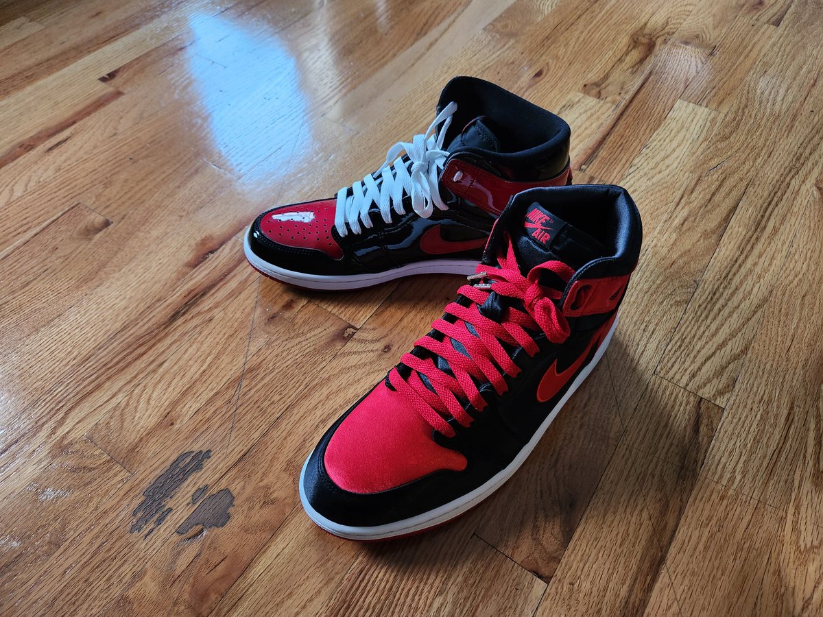 bojackr1's tweet photo. #mailcall #breds #nike #sneakers https://t.co/1lomiw09c8