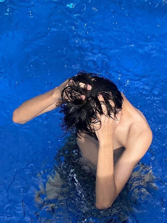 obsessionario's tweet photo. Fui invitado algo tarde y estuve dudando si aparecer o no. I'm glad I did, al menos pude disfrutar de la piscina. And guess who was there? my babe @S0LLERTI_A.
Espero que hayas tenido un gran día, Don Cumpleañero. Que tus deseos se cumplan. 🌊📷
#PeterPanDay #Elían25thBirthday https://t.co/757B1J3ex3