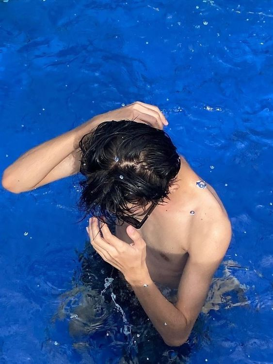 obsessionario's tweet photo. Fui invitado algo tarde y estuve dudando si aparecer o no. I'm glad I did, al menos pude disfrutar de la piscina. And guess who was there? my babe @S0LLERTI_A.
Espero que hayas tenido un gran día, Don Cumpleañero. Que tus deseos se cumplan. 🌊📷
#PeterPanDay #Elían25thBirthday https://t.co/757B1J3ex3